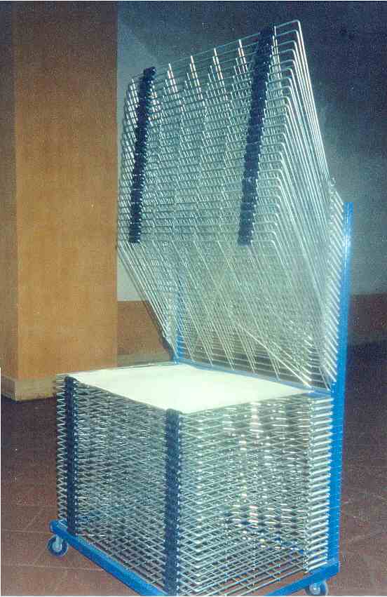 Accesorios para Grabado: Rack de Secado de 50 parrillas.