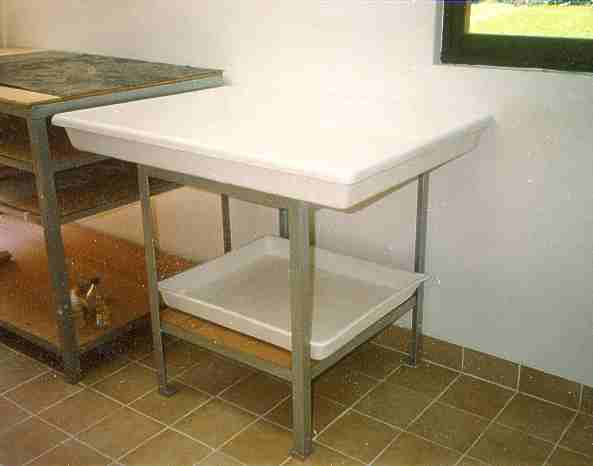 Accesorios para Grabado: Charolas de Fibra de Vidrio para Agua y para Acido.