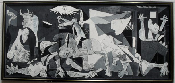Pablo Picasso "Reproduccion del Mural de la Batalla de Gernica"